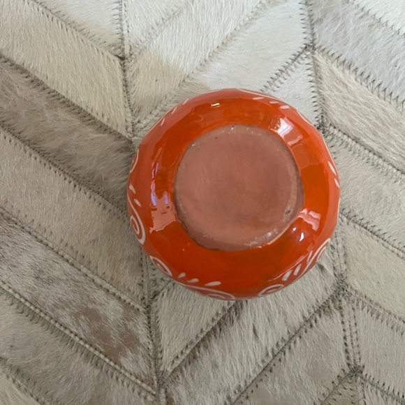 Mexican Folk Art Trinket Box is a beautifully handcrafted terra cotta piece - Picture 7 of 7